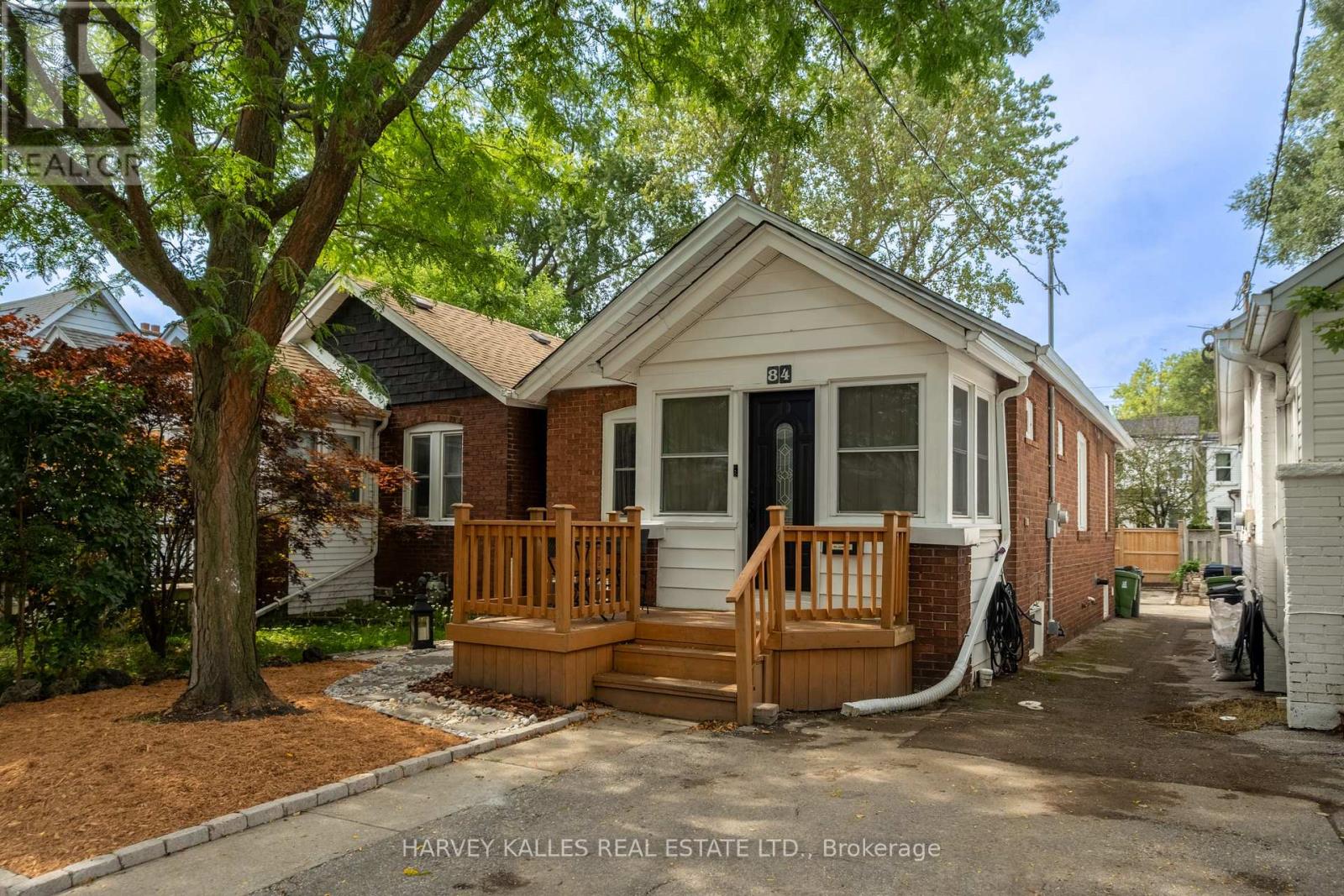 84 Coleridge Avenue, Toronto, Ontario  M4C 4H6 - Photo 28 - E13804508