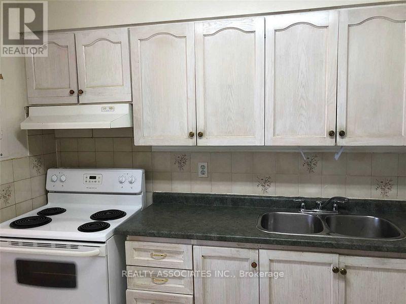 915 - 100 Dundalk Drive, Toronto, Ontario M1P 4V2 - Photo 3 - E13804554