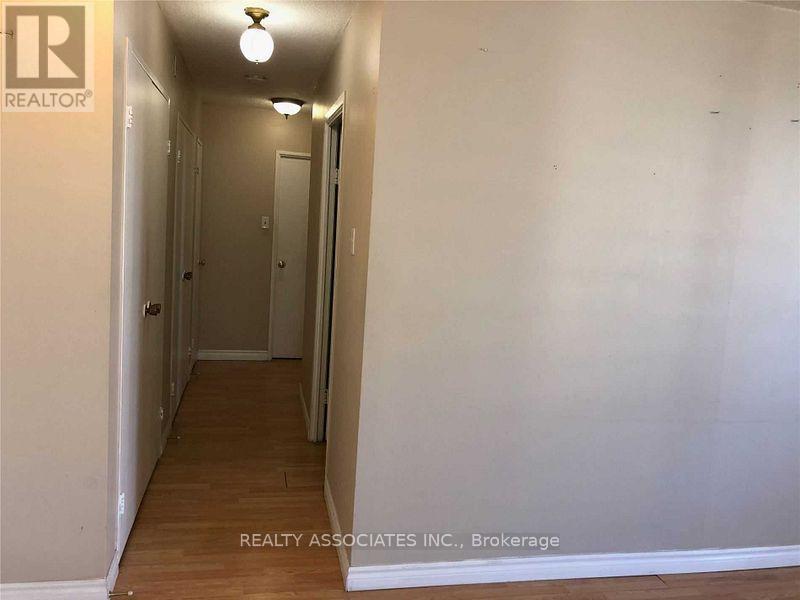 915 - 100 Dundalk Drive, Toronto, Ontario M1P 4V2 - Photo 5 - E13804554