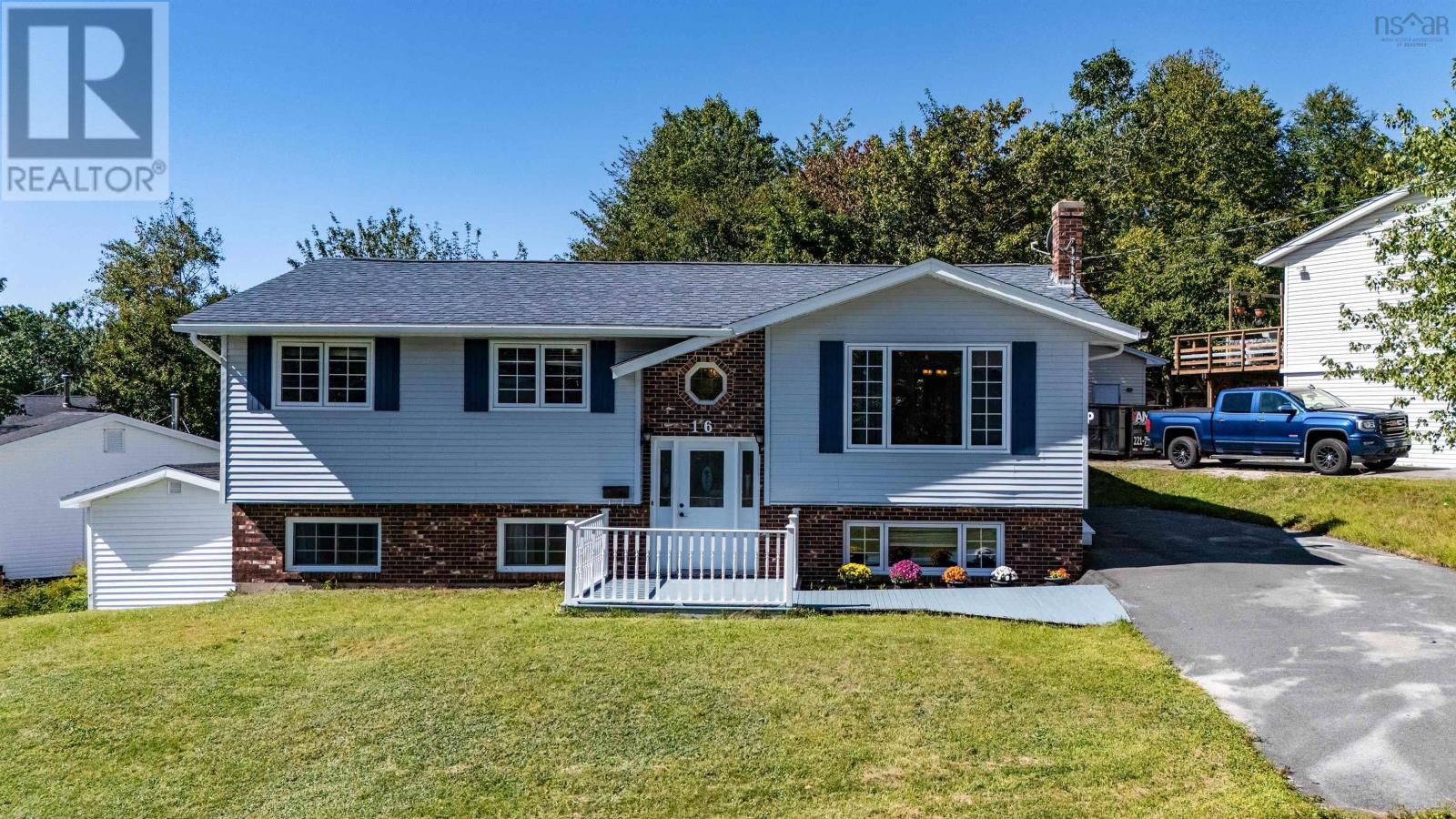 16 Rothsay Court, Lower Sackville, Nova Scotia