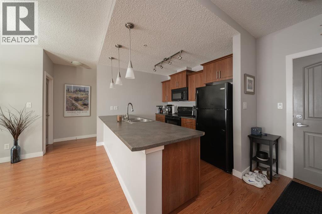 2101, 204 Sparrow Hawk Drive