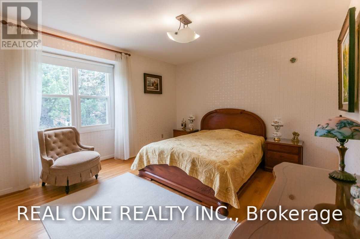 125 Briarwood Road, Markham (Unionville), Ontario  L3R 2X1 - Photo 25 - N13804604