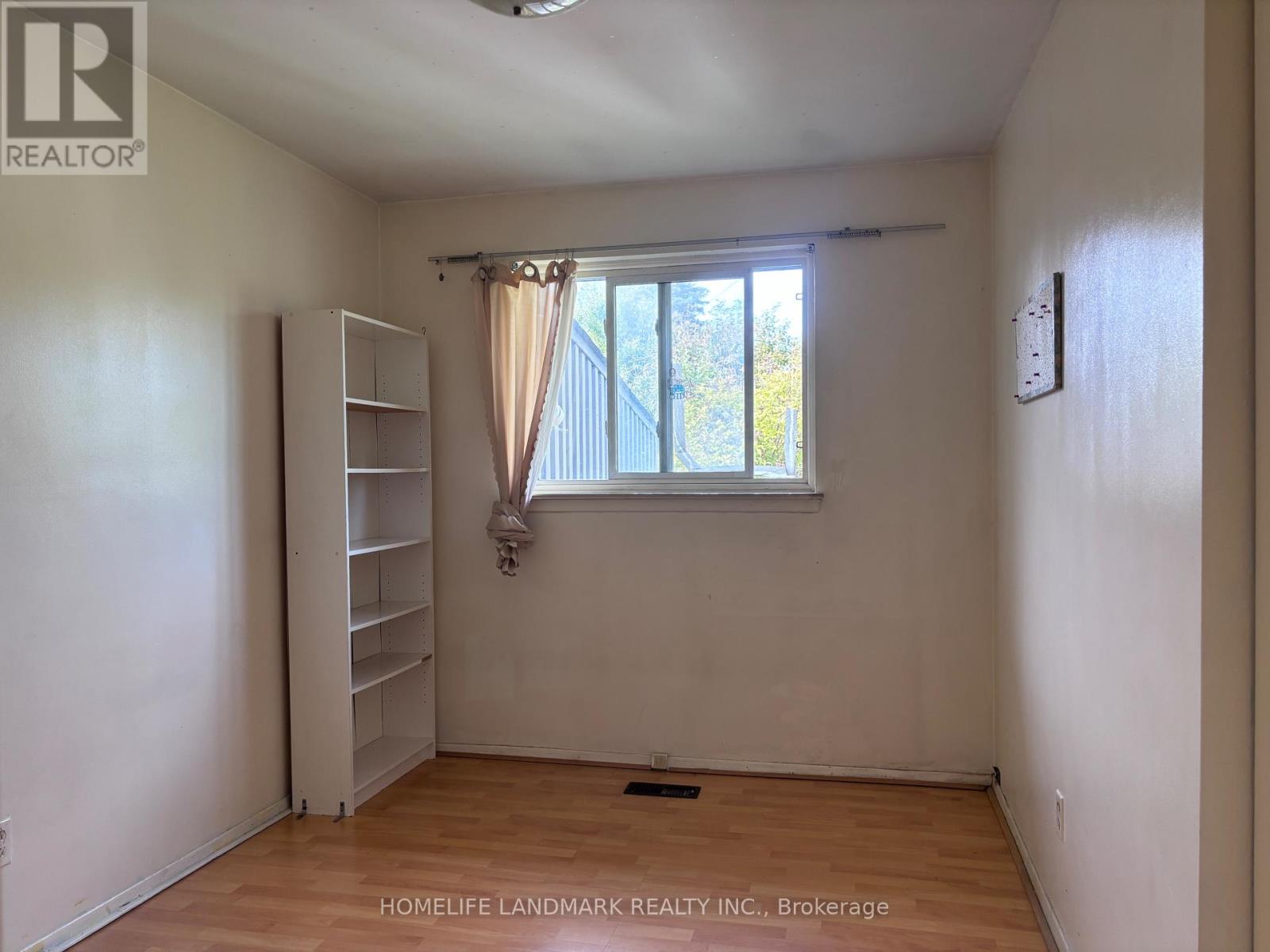 97 Tourmaline Drive, Toronto, Ontario  M1T 1X1 - Photo 4 - E13751282