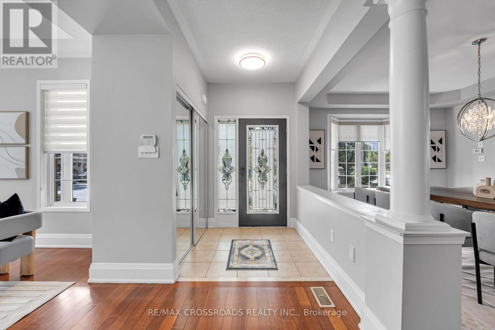 28 O'shea Crescent, Ajax, Ontario  L1T 4W7 - Photo 4 - E13793940