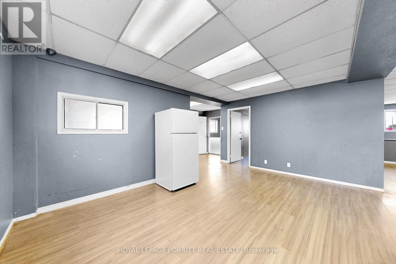 1 Towns Road N, Toronto (New Toronto), Ontario  M8Z 1A1 - Photo 17 - W13533228