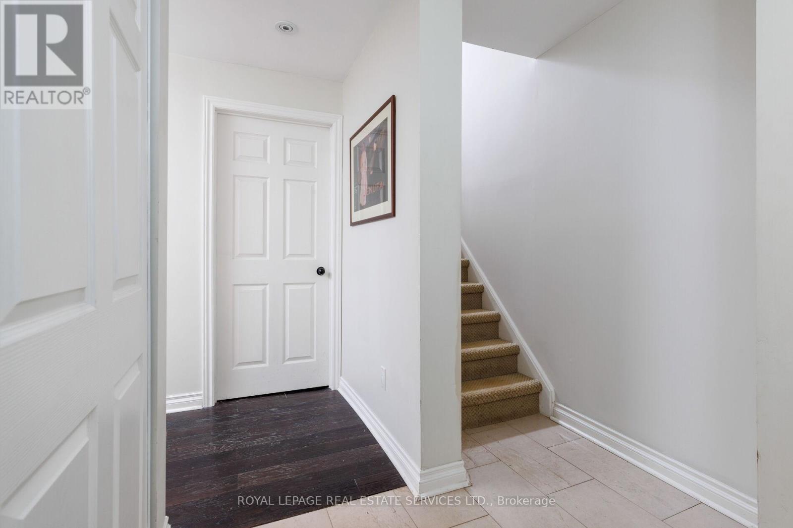 68 Tradewind Drive, Oakville, Ontario  L6L 6K8 - Photo 34 - W13804500