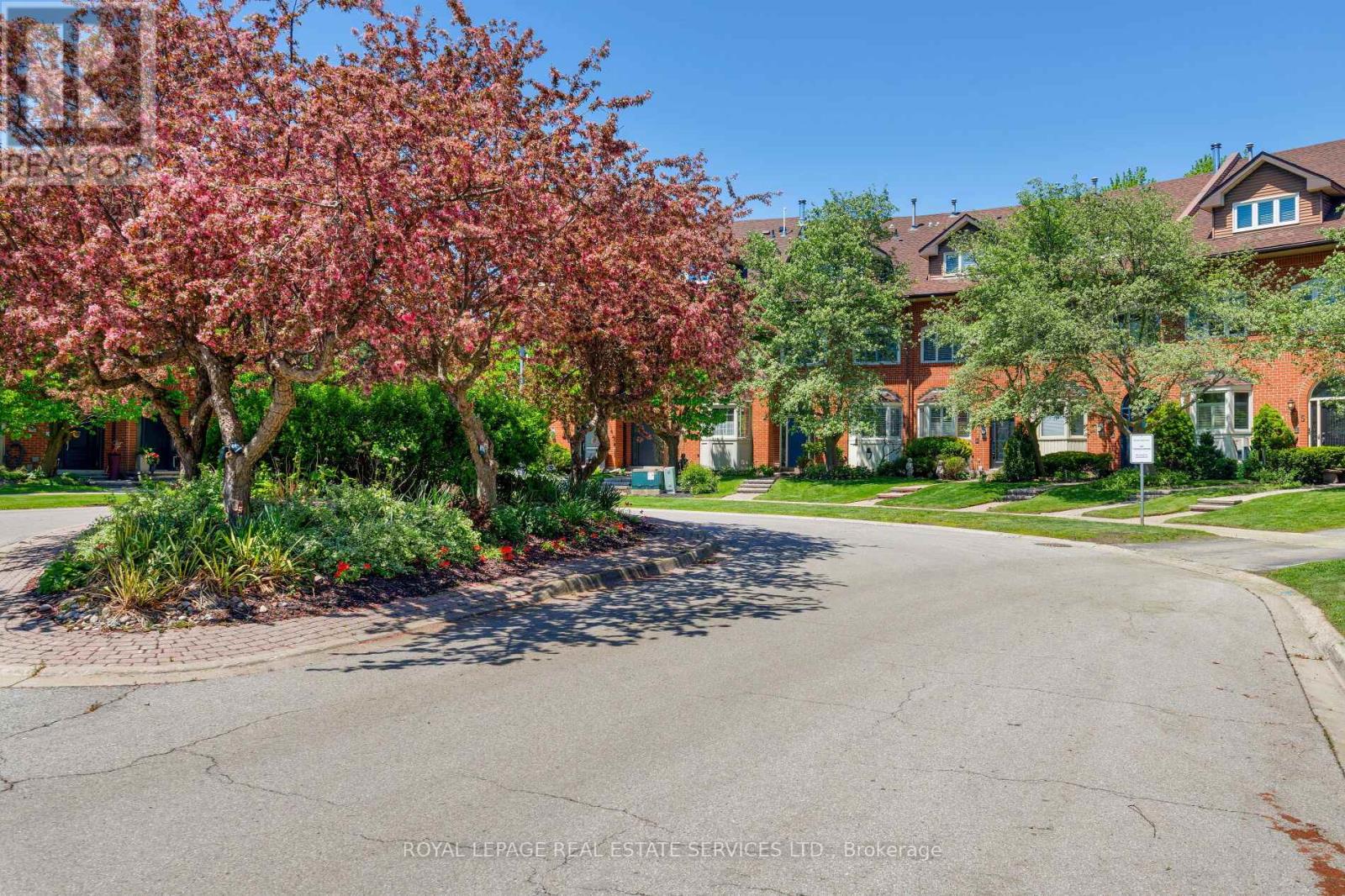 68 Tradewind Drive, Oakville, Ontario  L6L 6K8 - Photo 45 - W13804500