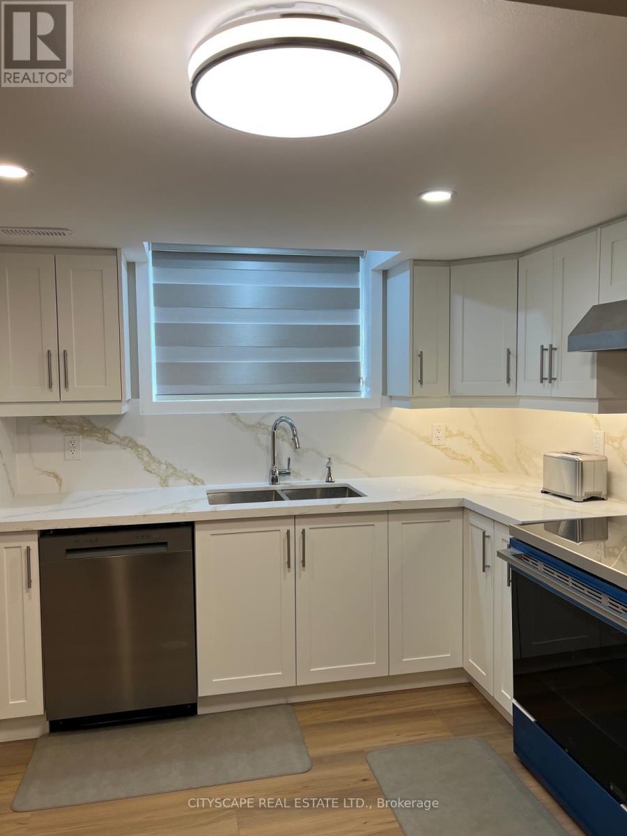 Basement - 3101 Harvard Gardens, Oakville, Ontario  L6H 8B8 - Photo 25 - W13804574