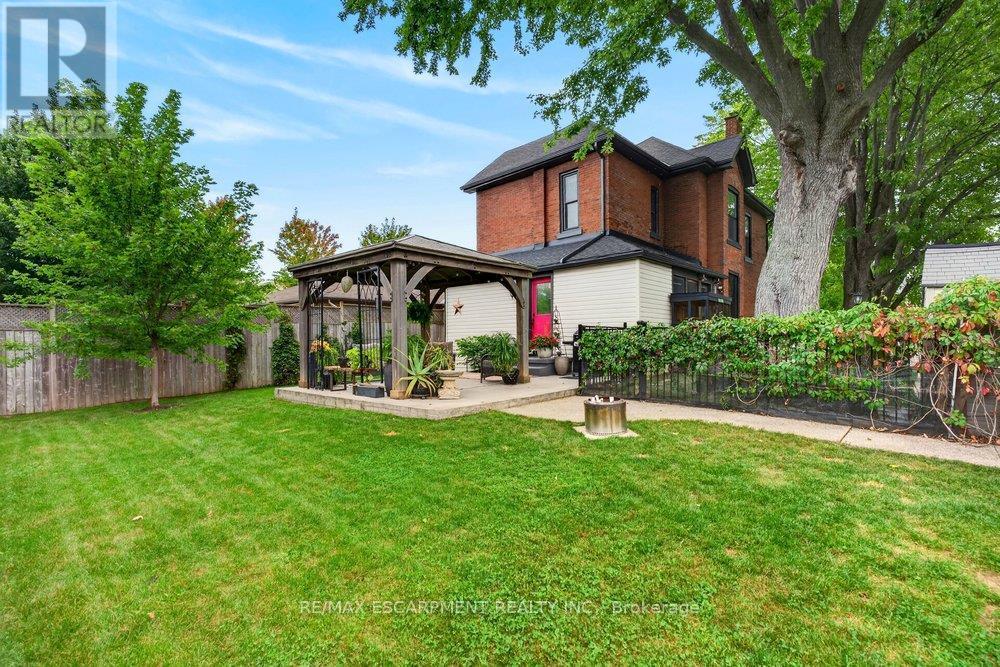 25 Book Road, Grimsby, Ontario  L3M 2M3 - Photo 42 - X13804458