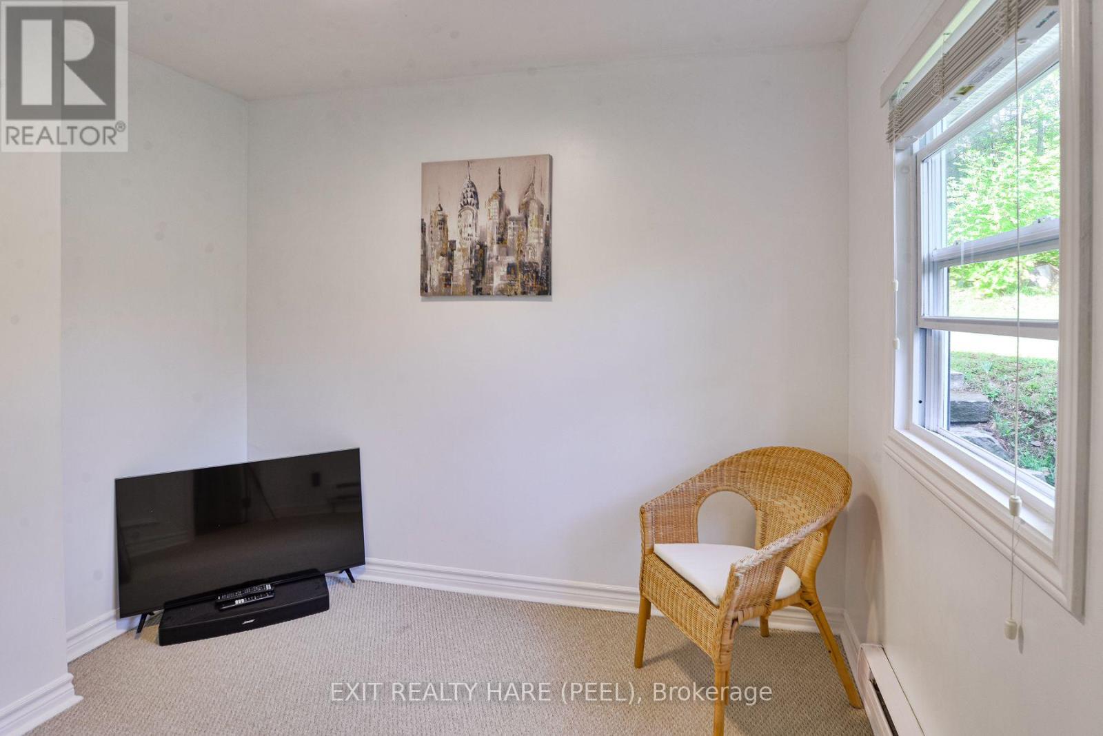 1082 Lambert Road, Bracebridge, Ontario  P1L 1X1 - Photo 13 - X13804482