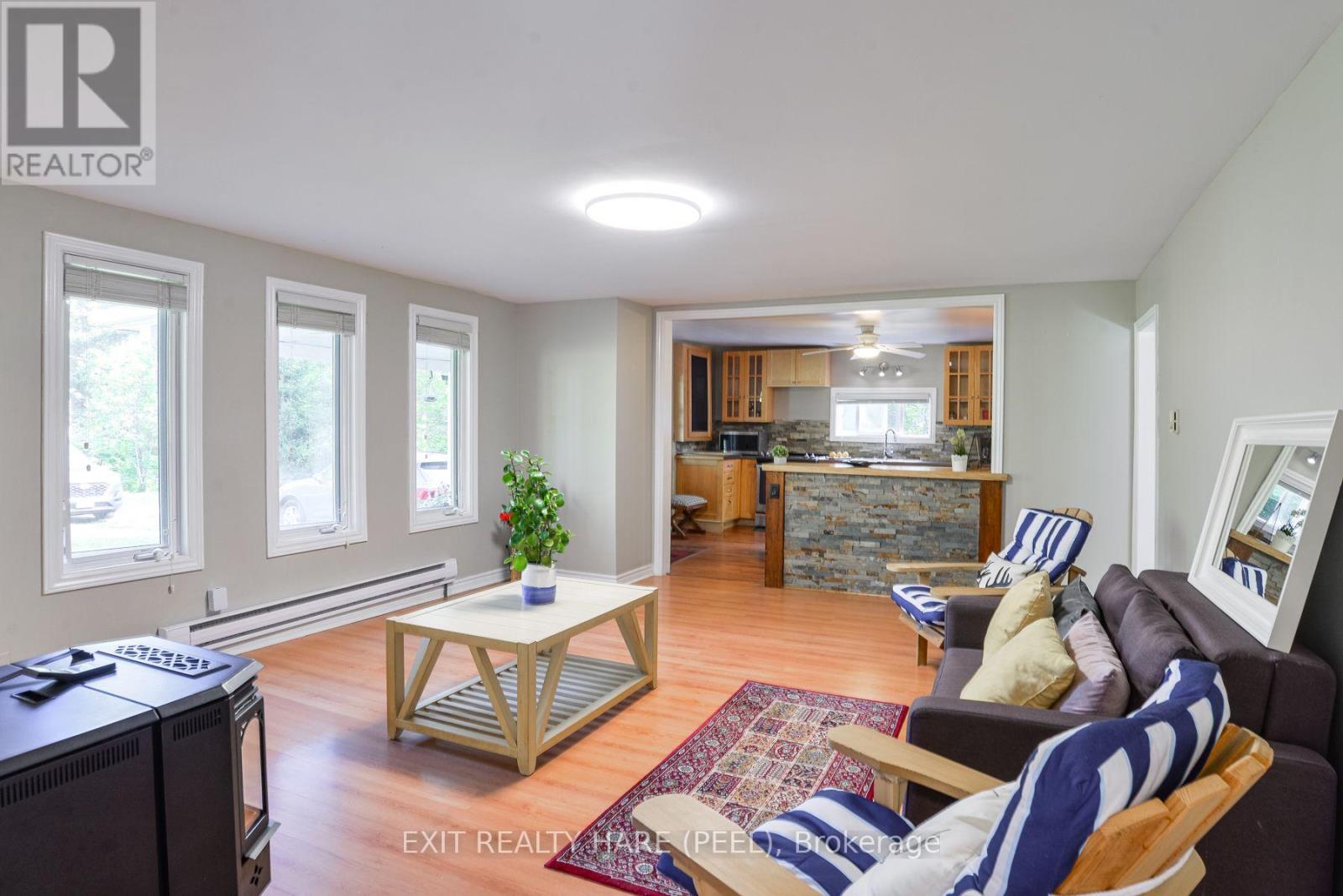 1082 Lambert Road, Bracebridge, Ontario  P1L 1X1 - Photo 8 - X13804482