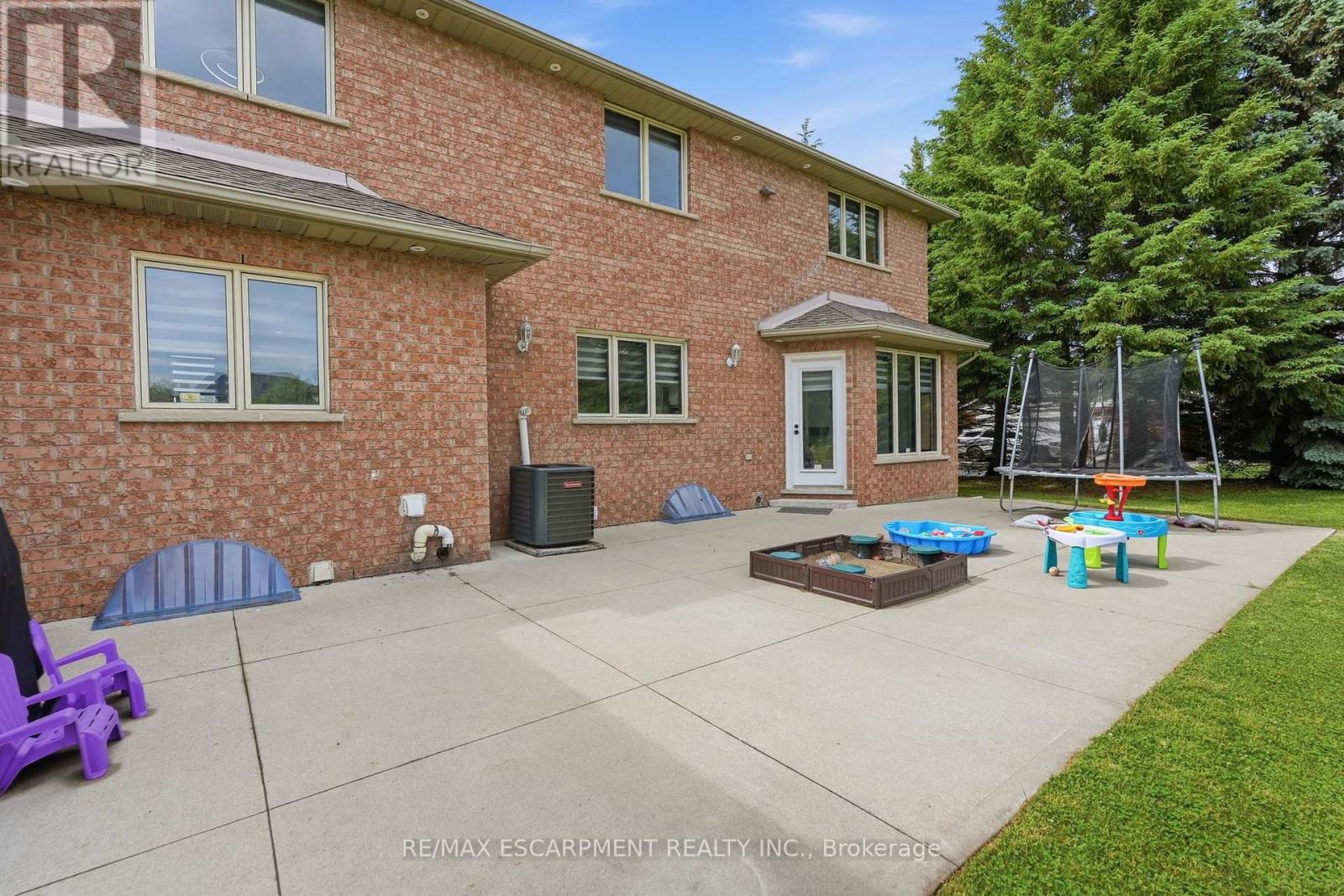 2 Currie Drive, Puslinch, Ontario  N0B 2C0 - Photo 42 - X13804524