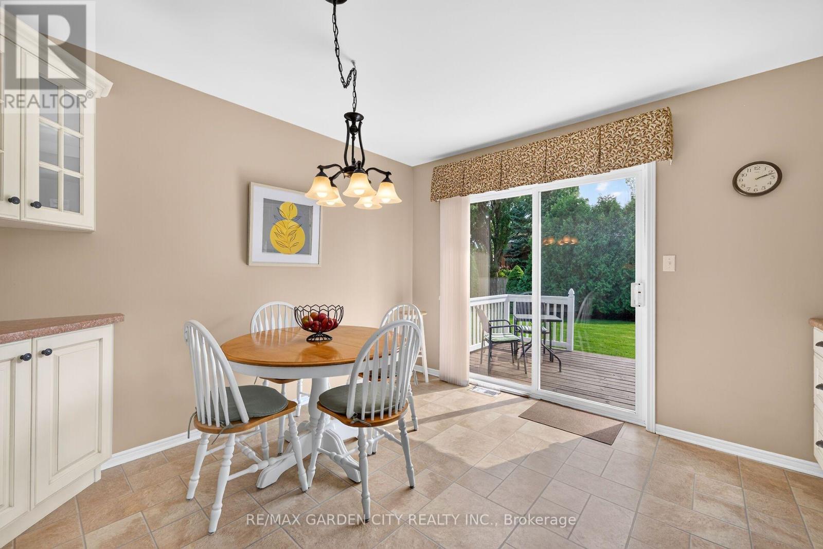 5150 Meadowood Lane, Lincoln, Ontario  L3J 0J8 - Photo 10 - X13804622