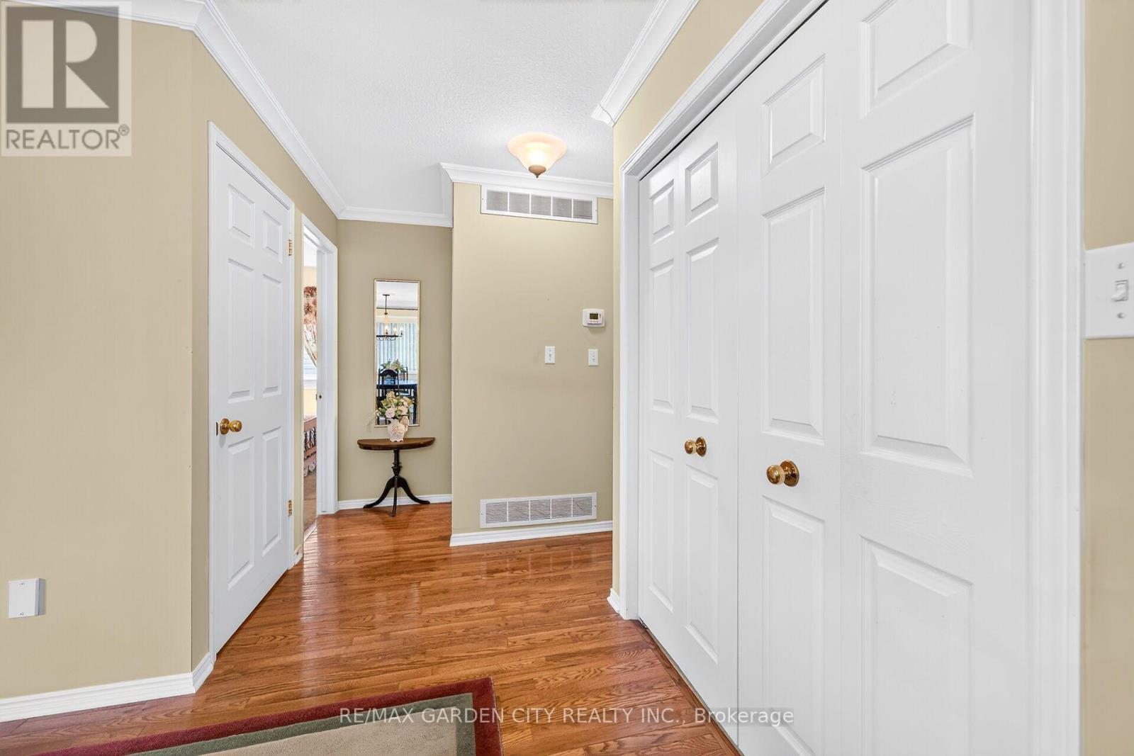 5150 Meadowood Lane, Lincoln, Ontario  L3J 0J8 - Photo 13 - X13804622