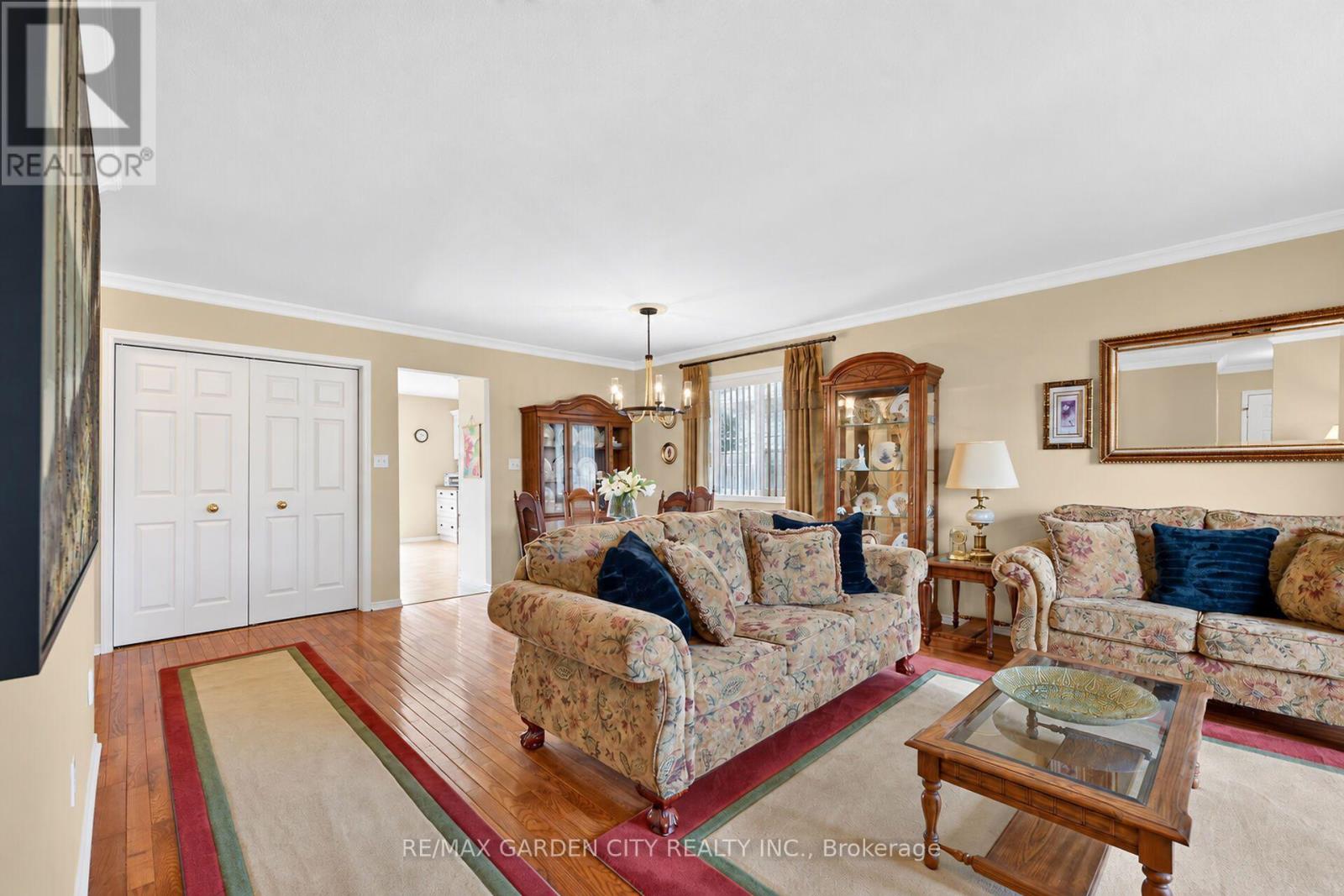 5150 Meadowood Lane, Lincoln, Ontario  L3J 0J8 - Photo 3 - X13804622
