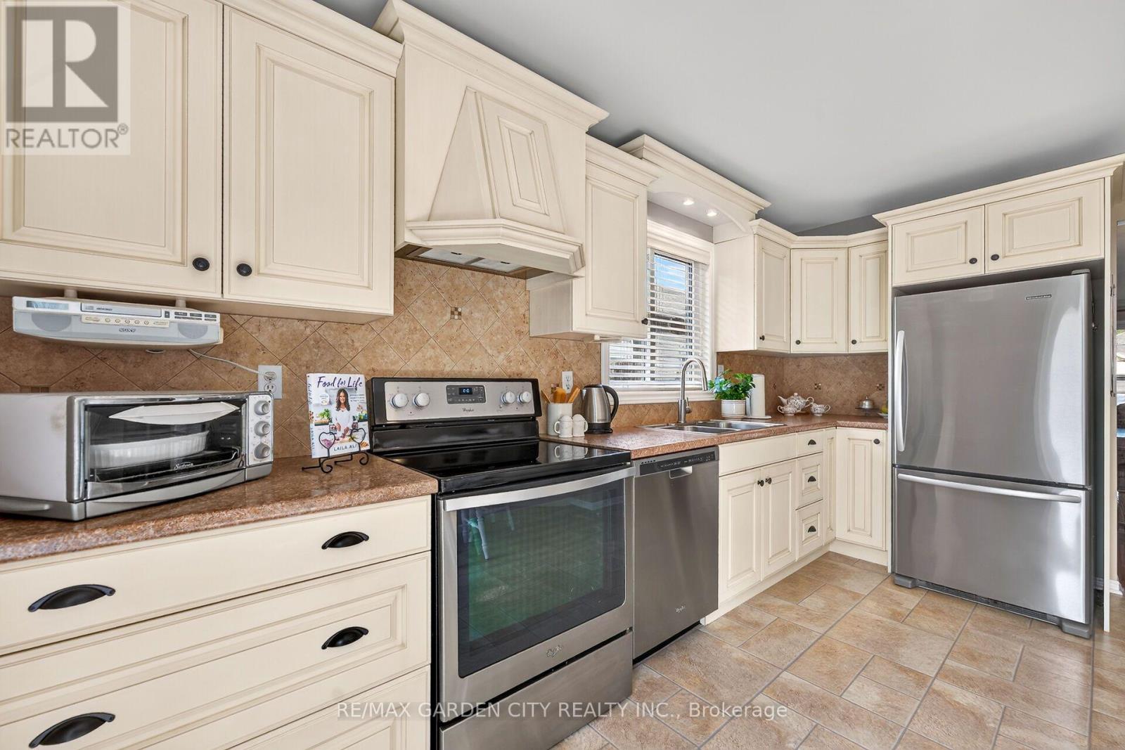 5150 Meadowood Lane, Lincoln, Ontario  L3J 0J8 - Photo 9 - X13804622