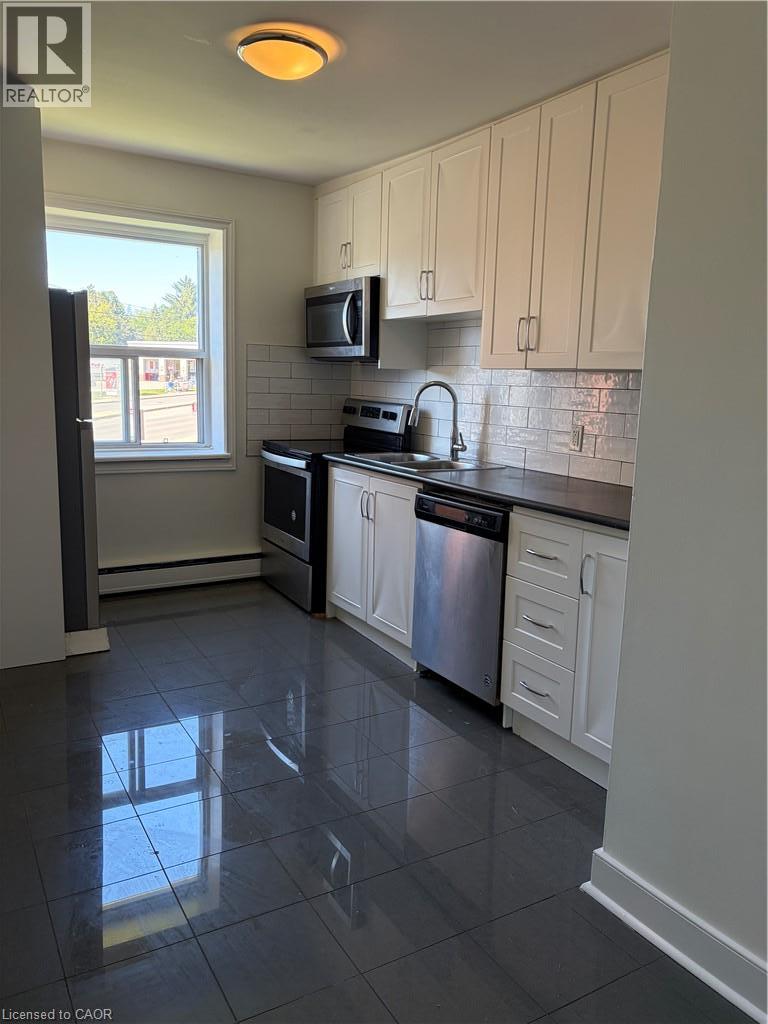 2 GRANT Boulevard Unit# 6