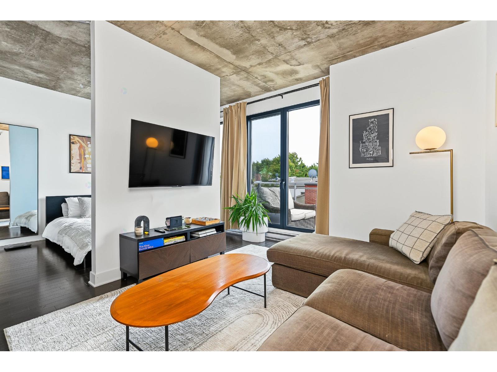 3810 Rue St-Antoine O.|#418 Montréal (Le Sud-Ouest) Quebec Canada H4C1B4 3
