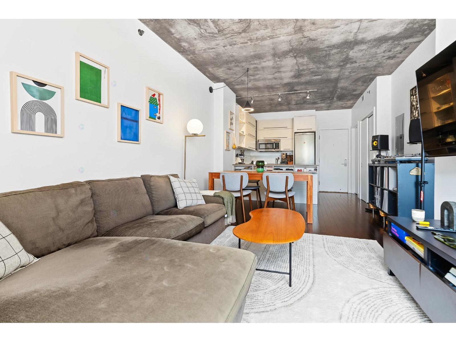 3810 Rue St-Antoine O.|#418 Montréal (Le Sud-Ouest) Quebec Canada H4C1B4 4