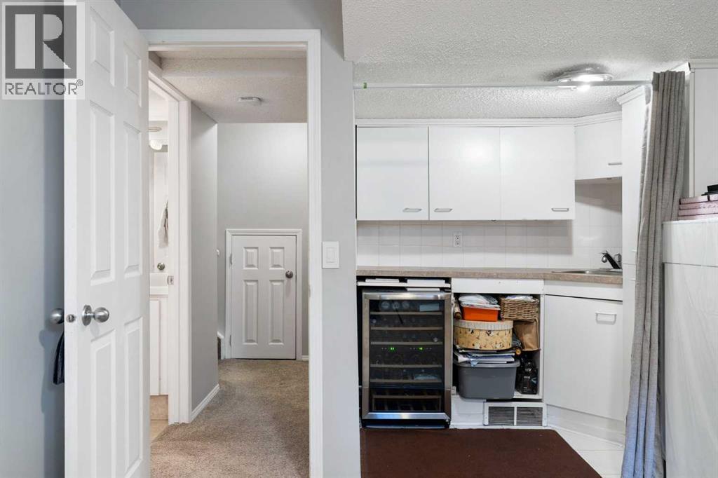 3, 2429 28 Street Sw, Calgary, Alberta T3E 2H7 - Photo 33 - A2340909