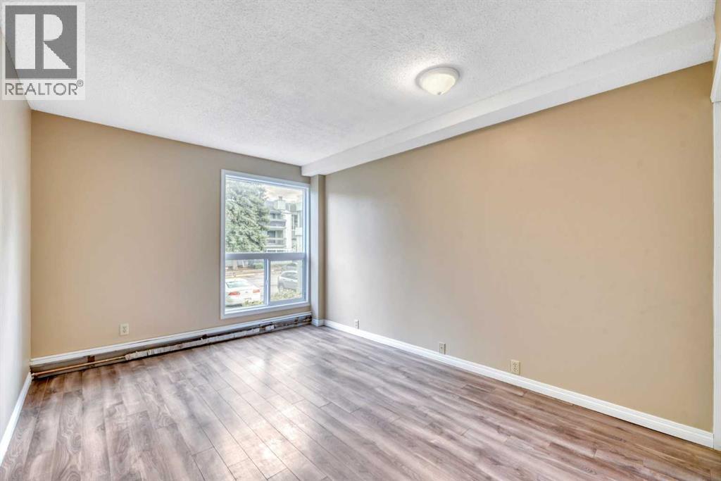 111, 10120 Brookpark Boulevard SW, Calgary, Alberta  T2W 3G3 - Photo 33 - A2338587