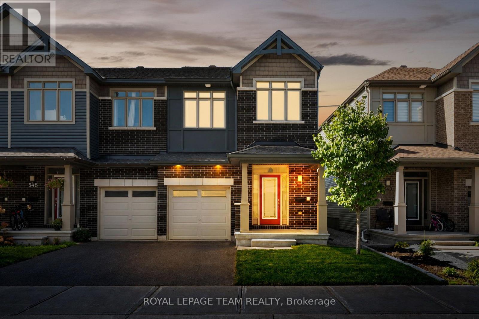547 Rioja Street, Ottawa, Ontario  K2S 0H8 - Photo 1 - X13804634