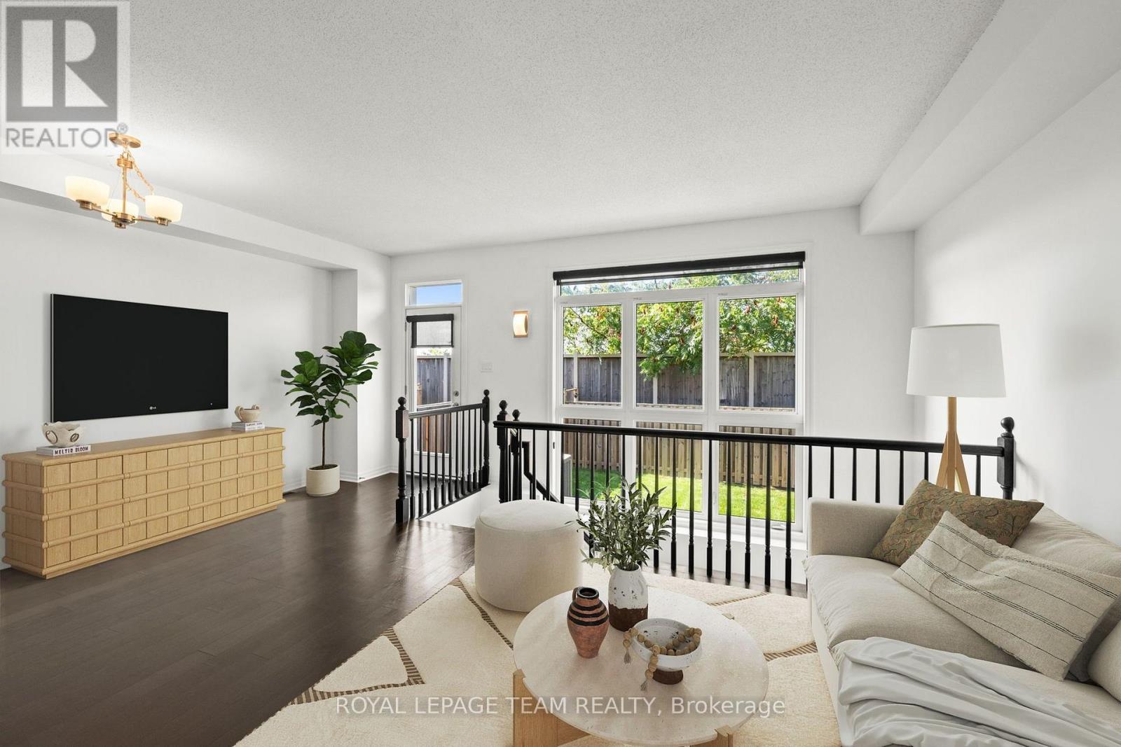 547 Rioja Street, Ottawa, Ontario  K2S 0H8 - Photo 13 - X13804634