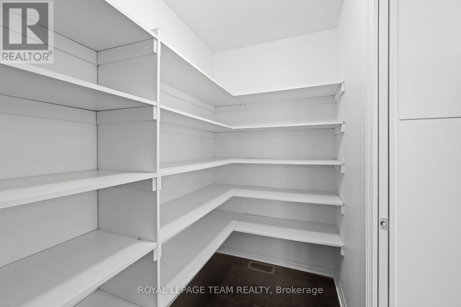 547 Rioja Street, Ottawa, Ontario  K2S 0H8 - Photo 19 - X13804634