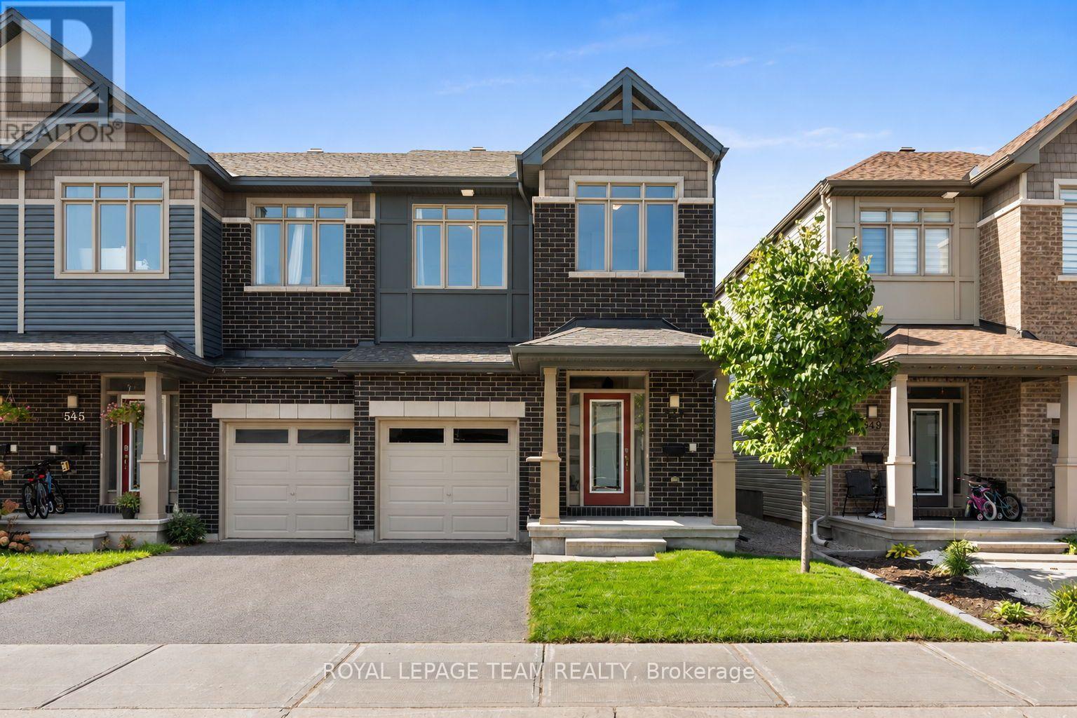 547 Rioja Street, Ottawa, Ontario  K2S 0H8 - Photo 2 - X13804634