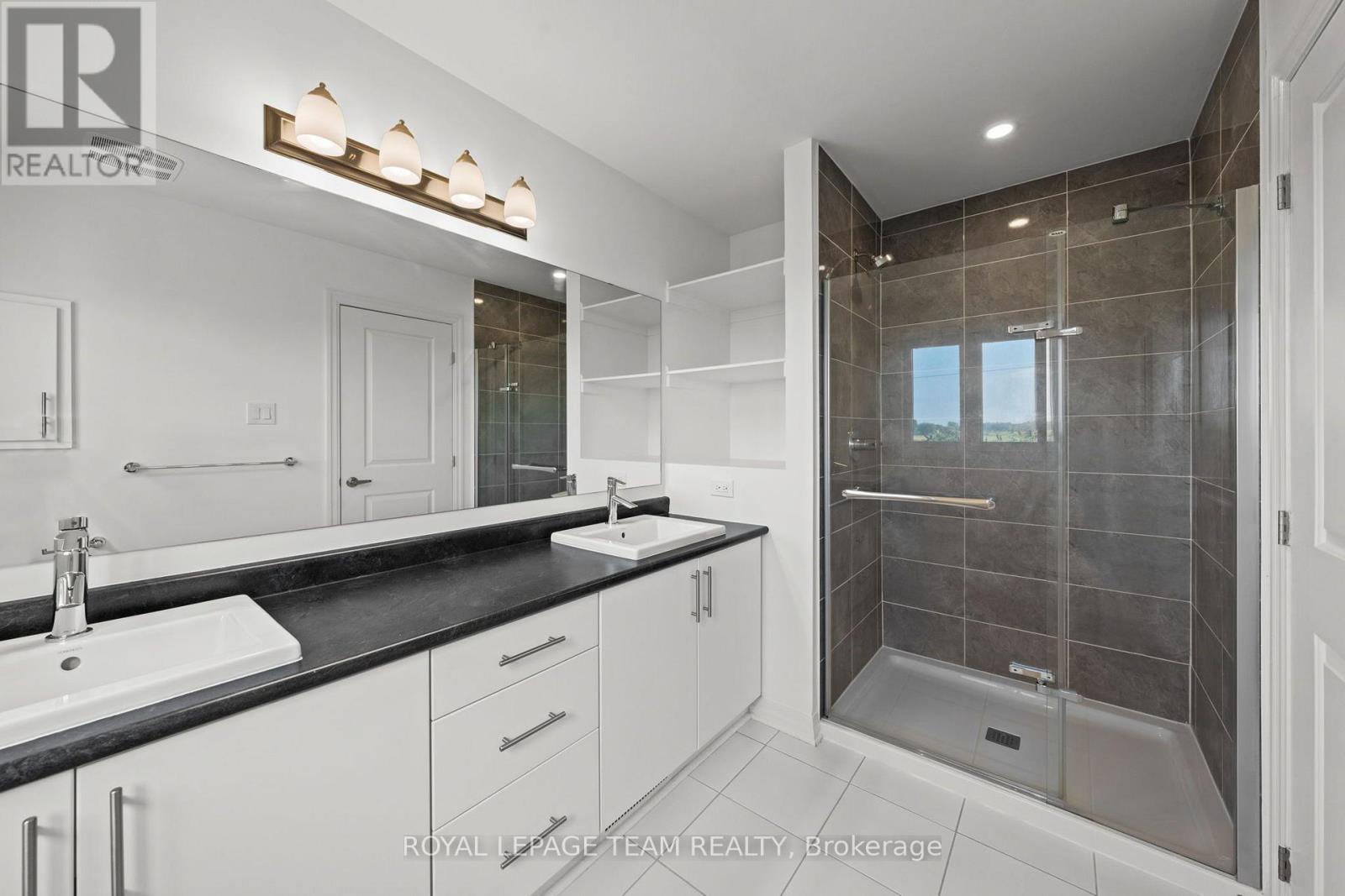 547 Rioja Street, Ottawa, Ontario  K2S 0H8 - Photo 27 - X13804634