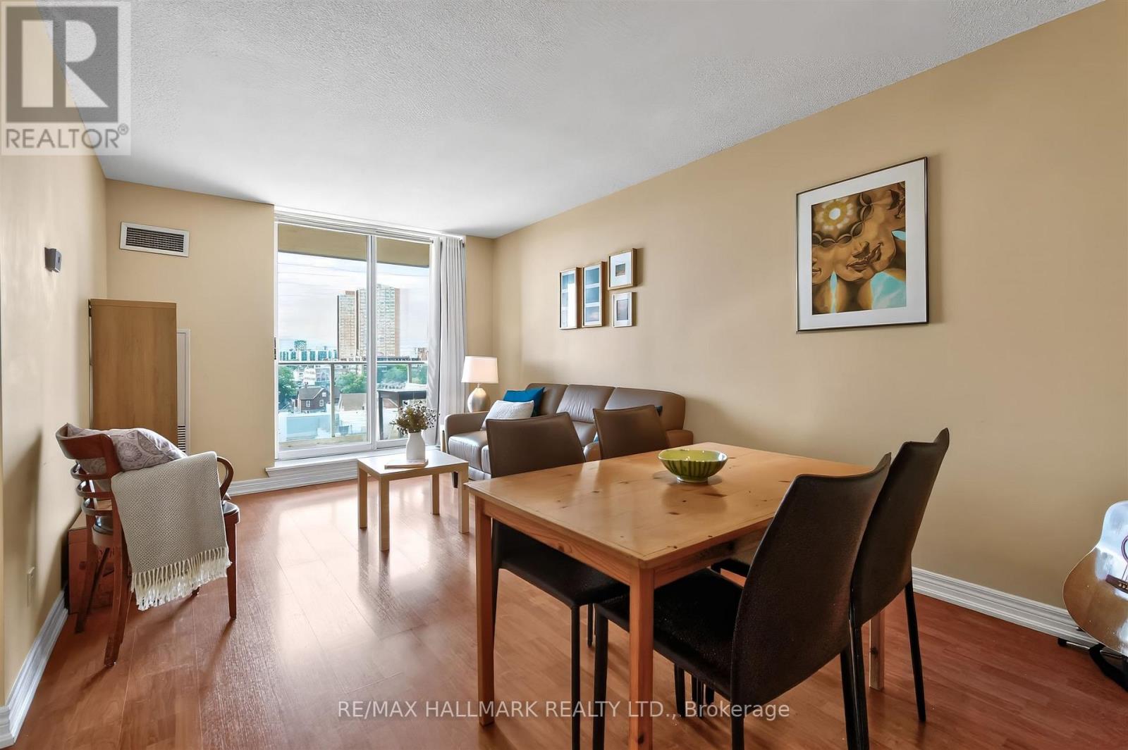 806 - 1369 Bloor Street W, Toronto, Ontario  M6P 4J4 - Photo 13 - C13804648