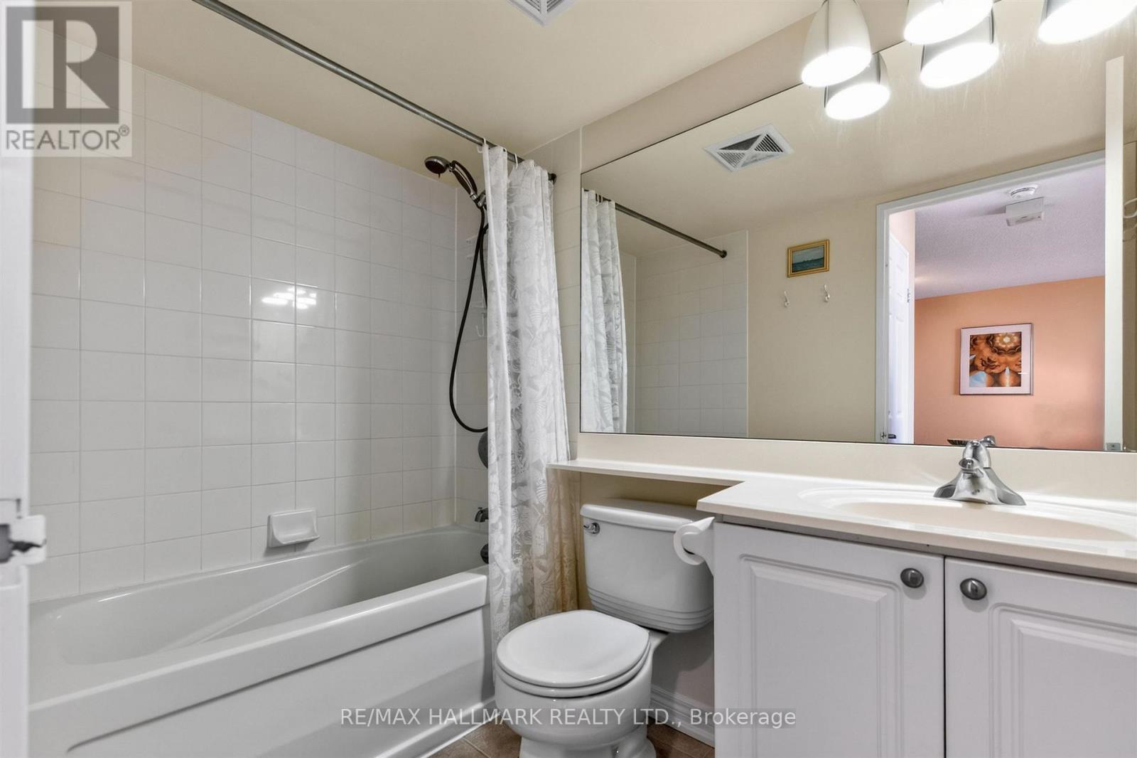 806 - 1369 Bloor Street W, Toronto, Ontario  M6P 4J4 - Photo 19 - C13804648