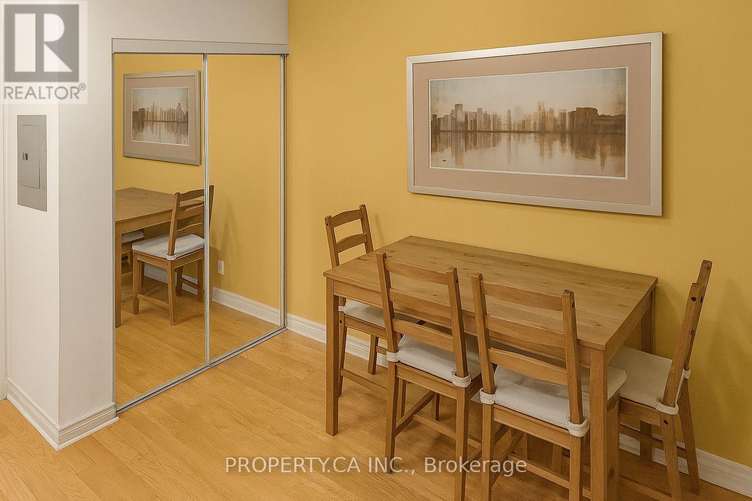 522 - 270 Wellington Street W, Toronto (Waterfront Communities), Ontario  M5V 3P5 - Photo 5 - C13804678