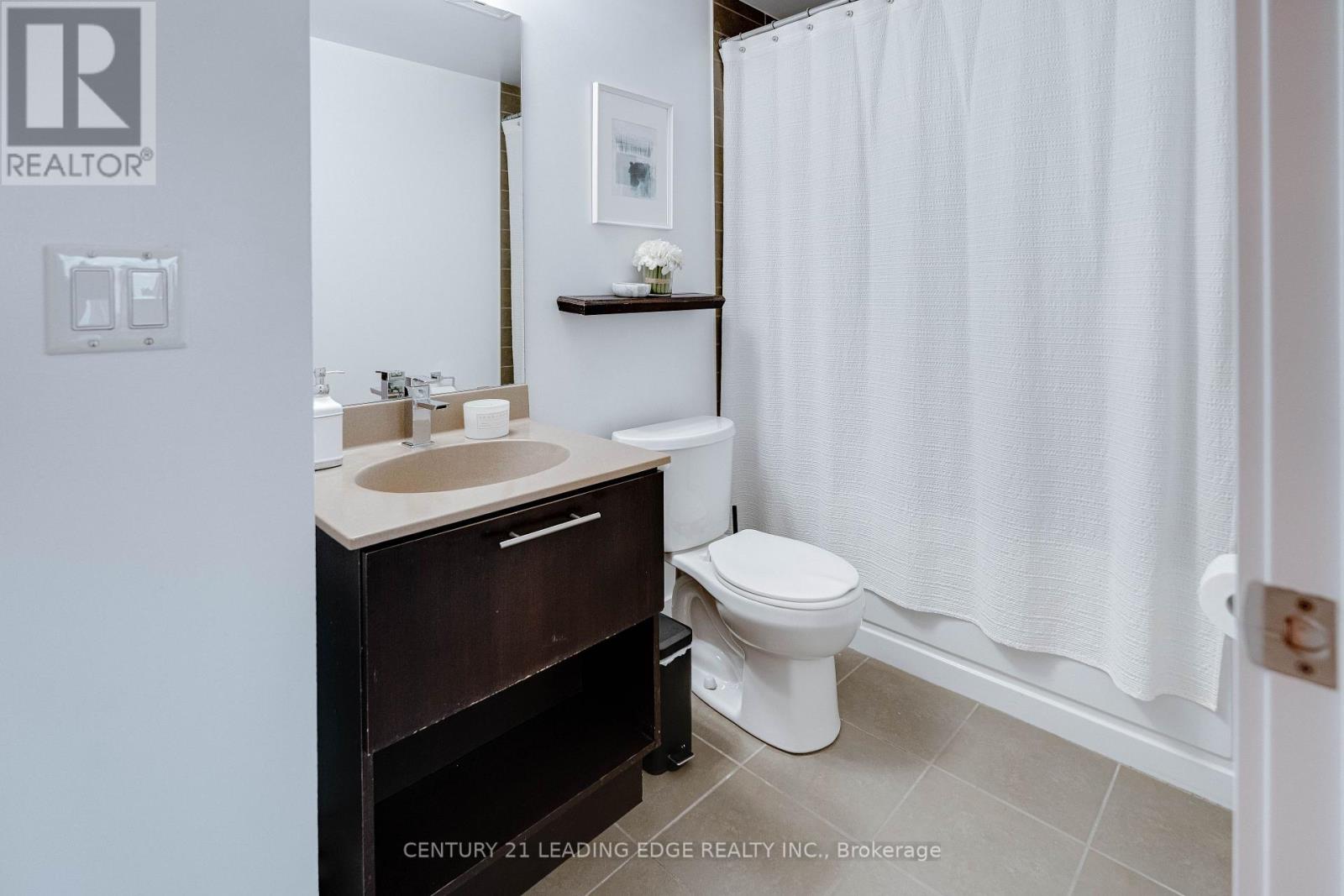 820 - 120 Dallimore Circle, Toronto, Ontario  M3C 4J1 - Photo 10 - C13804682