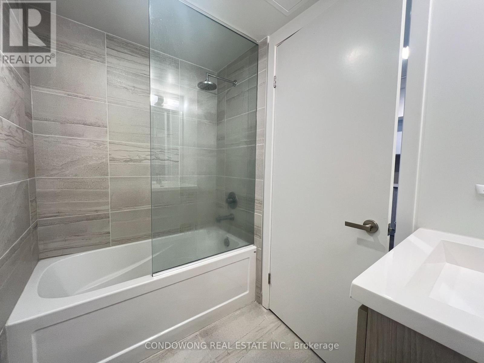 2112 - 55 Cooper Street, Toronto, Ontario  M5E 0G1 - Photo 8 - C13804692