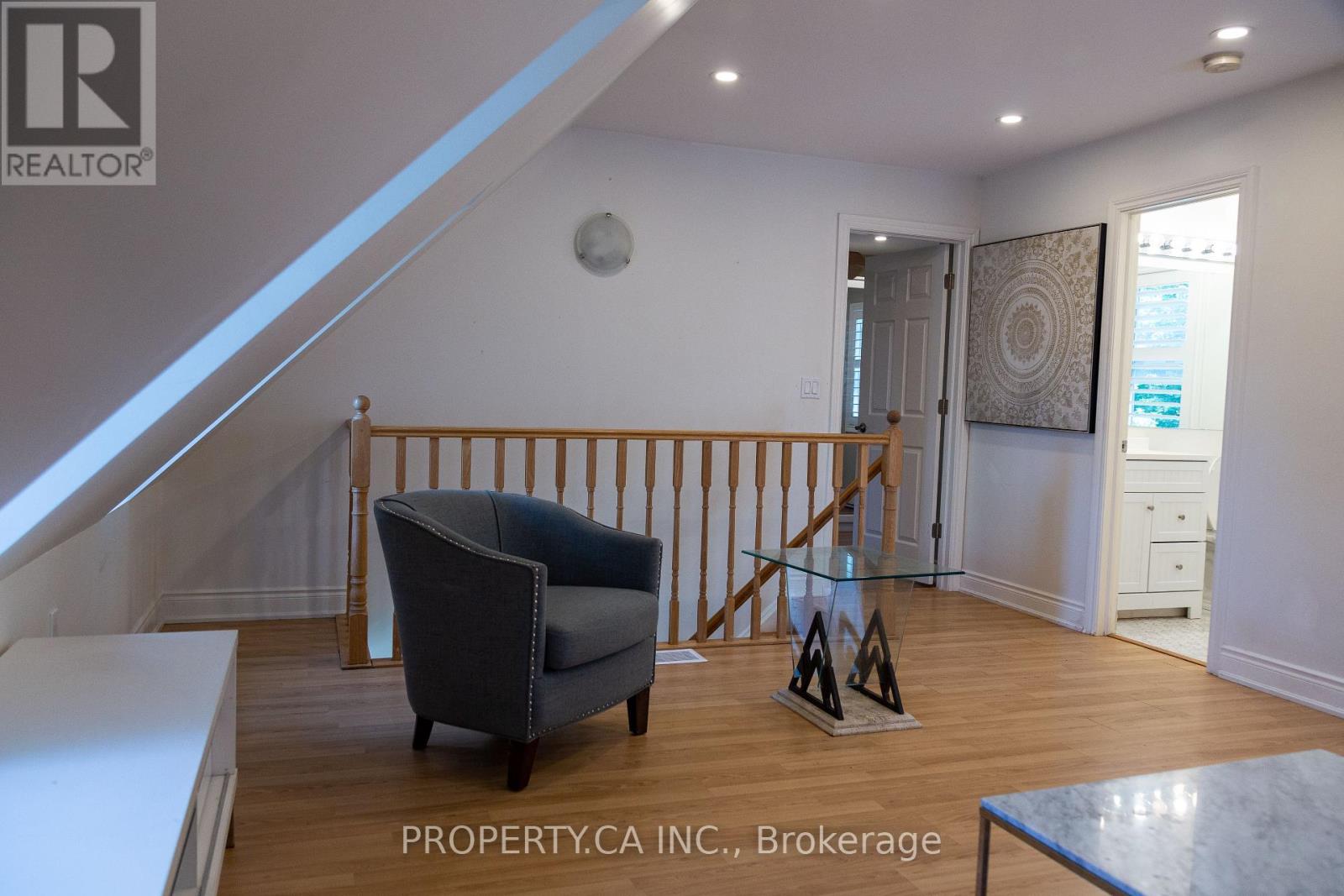 8 Dufferin Street, Barrie, Ontario  L4N 2J7 - Photo 26 - S13804666