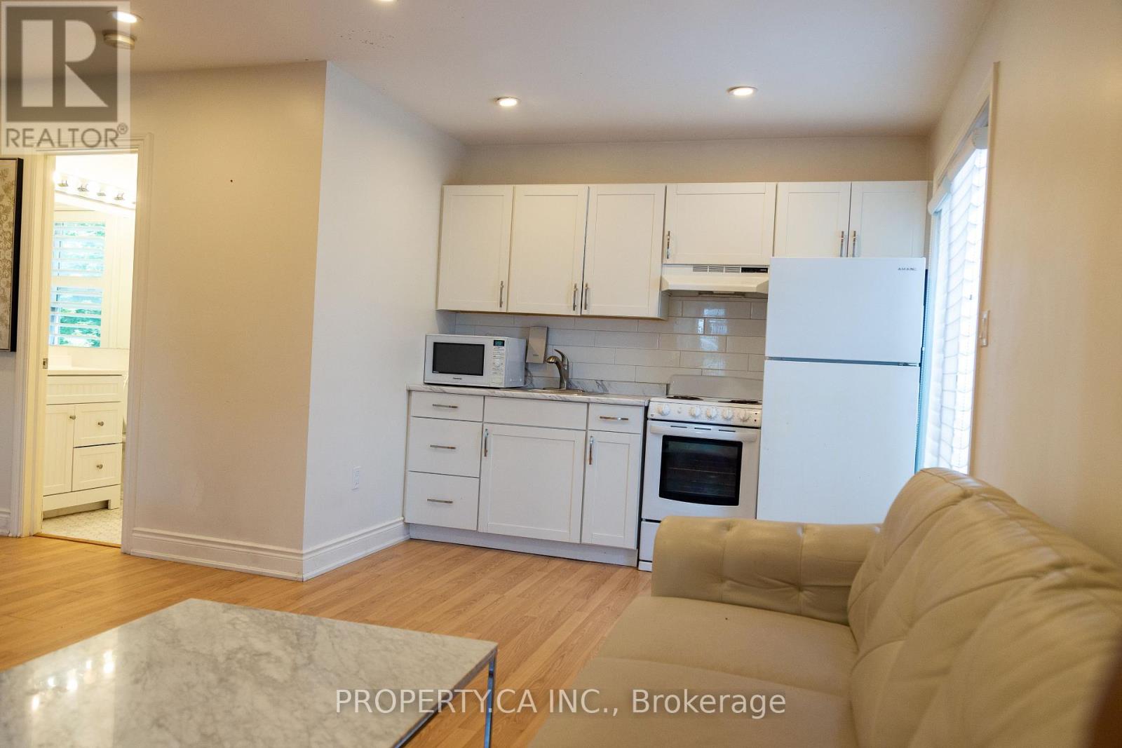 8 Dufferin Street, Barrie, Ontario  L4N 2J7 - Photo 29 - S13804666