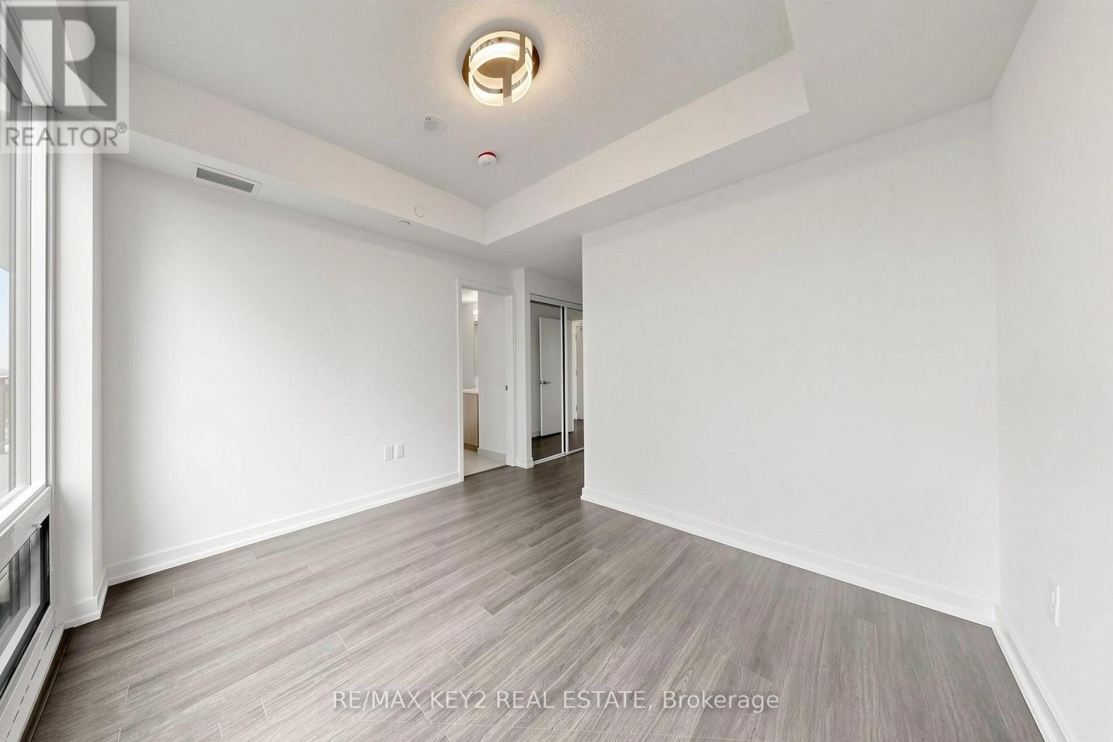 2219 - 4010 Eglinton Avenue W, Toronto, Ontario  M9A 0G5 - Photo 13 - W13804646