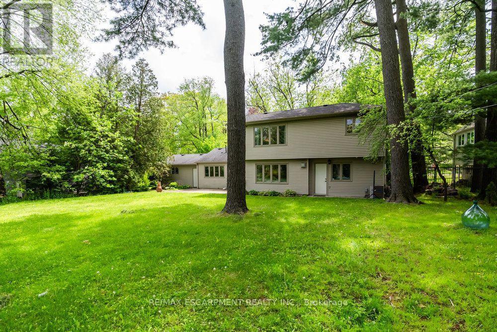 1361 Goldthorpe Road, Mississauga, Ontario  L5G 3R2 - Photo 22 - W13804668
