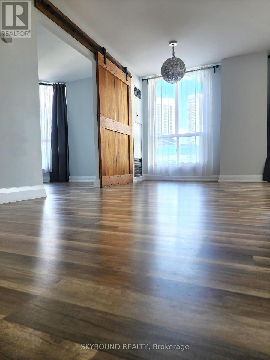 411 - 2285 Lake Shore Boulevard W, Toronto, Ontario  M8V 3X9 - Photo 4 - W13801646