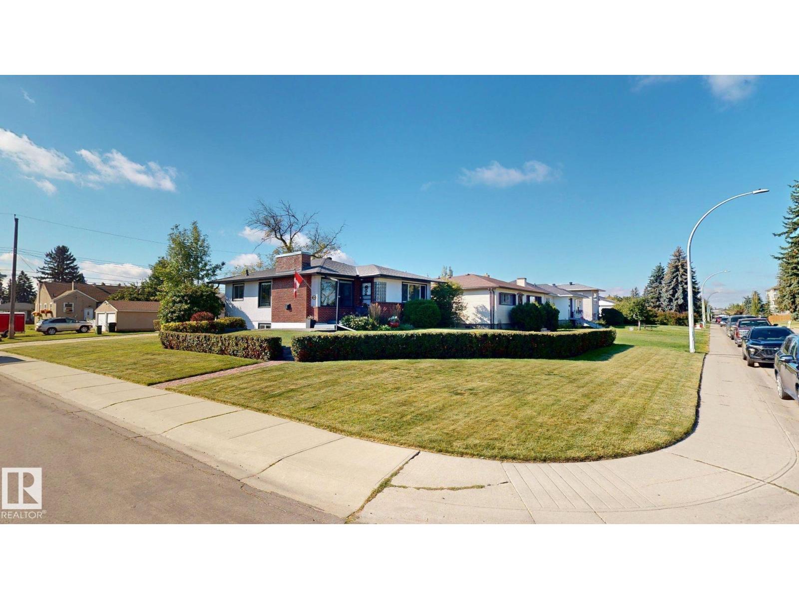 11403 112 Av NW, Edmonton, Alberta  T5G 0H5 - Photo 23 - E4509452