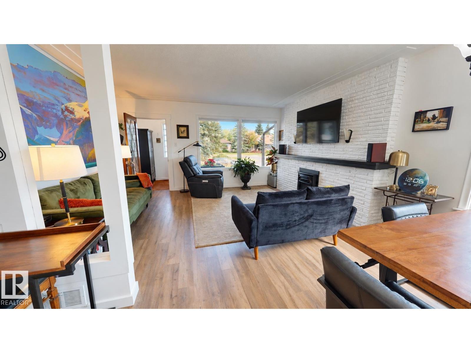 11403 112 Av NW, Edmonton, Alberta  T5G 0H5 - Photo 4 - E4509452