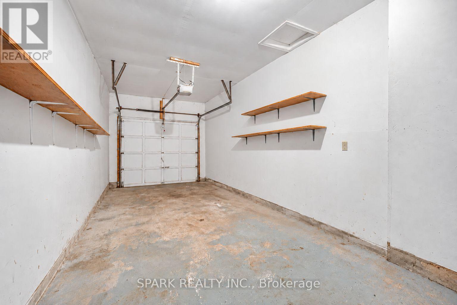 28 Lampman Crescent, Thorold, Ontario  L2V 4K7 - Photo 26 - X13674798
