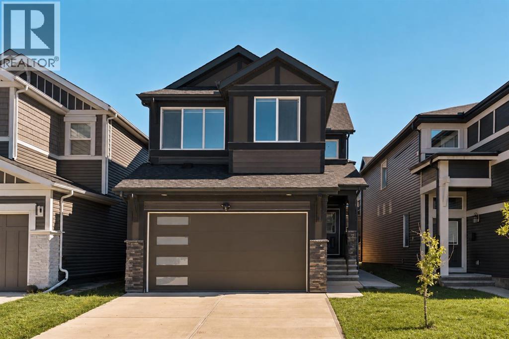 312 Lucas Way NW, Calgary, Alberta