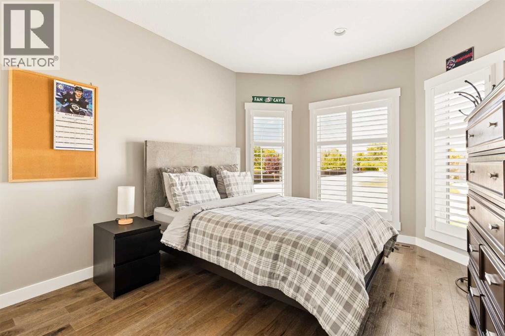 246 Woodpark Green SW, Calgary, Alberta T2W 6E9 - Photo 29 - A2345776