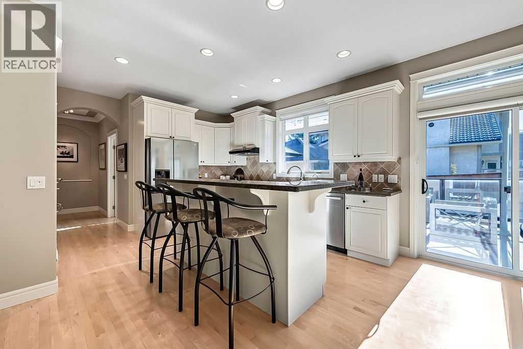 63 Patterson Drive SW, Calgary, Alberta T3H 2C1 - Photo 13 - A2345798