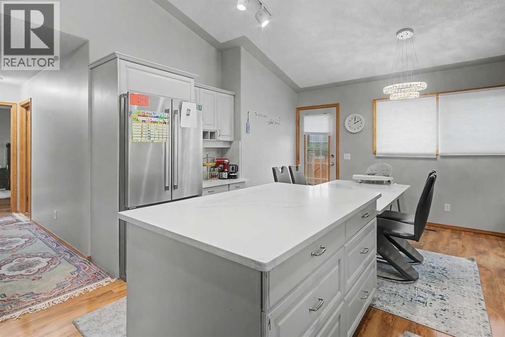 7212 California Boulevard Ne, Calgary, Alberta  T1Y 6X5 - Photo 12 - A2346228