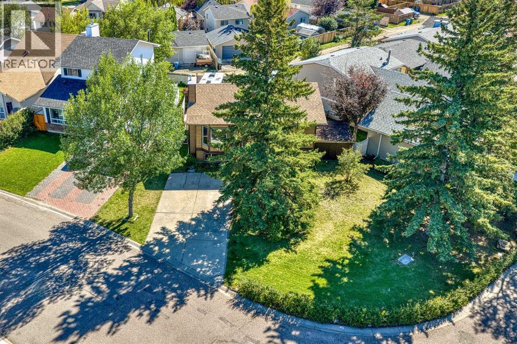 243 Millcrest Way SW, Calgary, Alberta  T2Y 2K7 - Photo 34 - A2346560