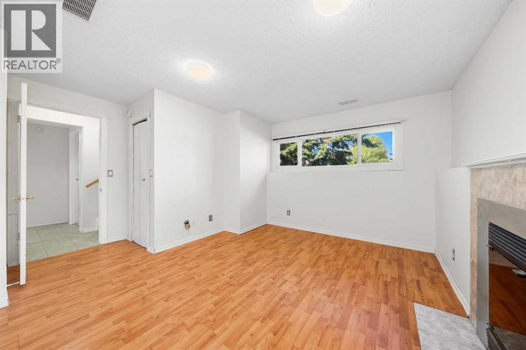 243 Millcrest Way SW, Calgary, Alberta  T2Y 2K7 - Photo 21 - A2346560