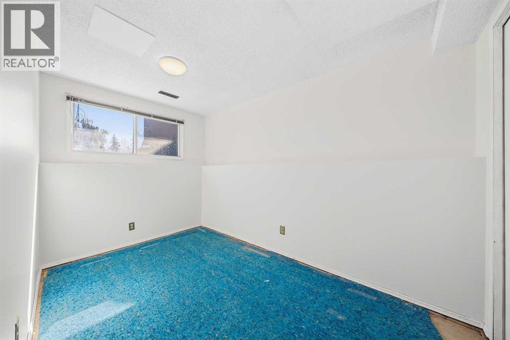 243 Millcrest Way SW, Calgary, Alberta  T2Y 2K7 - Photo 26 - A2346560